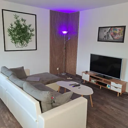 Апартаменты Proche Gare Et Circuit 24h Ле-Ман